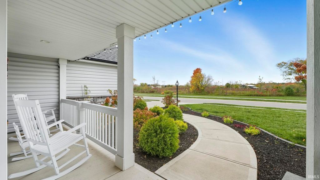 Photo of 605 Viburnum Creek Run, Avilla, IN 46710 (MLS # 202542960)