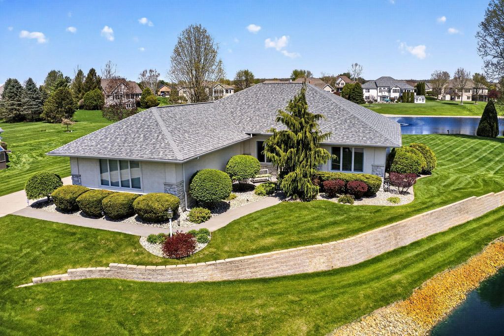 Photo of 20323 Fieldstone Crossing, Goshen, IN 46528 (MLS # 202615476)