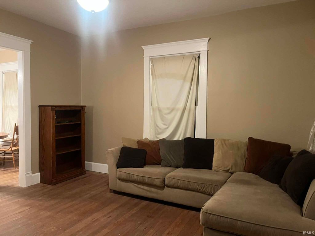 Photo of 1716 15th St St, Bedford, IN 47421 (MLS # 202548812)