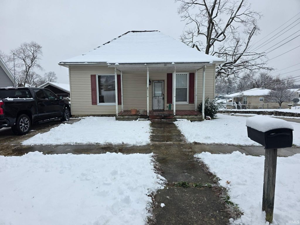 Photo of 1716 15th St St, Bedford, IN 47421 (MLS # 202548812)