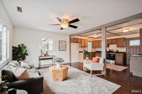 Tiny photo for 1021 Columbus Boulevard, Kokomo, IN 46901 (MLS # 202610486)