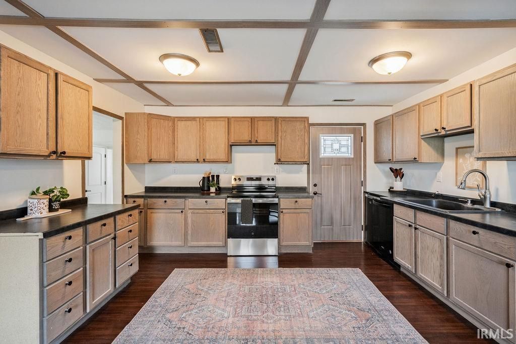 Photo of 1021 Columbus Boulevard, Kokomo, IN 46901 (MLS # 202610486)