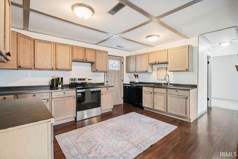 Tiny photo for 1021 Columbus Boulevard, Kokomo, IN 46901 (MLS # 202610486)