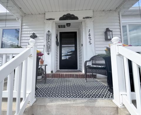 Tiny photo for 1422 W Carter Street, Kokomo, IN 46901 (MLS # 202616304)