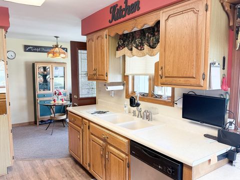 Tiny photo for 1422 W Carter Street, Kokomo, IN 46901 (MLS # 202616304)
