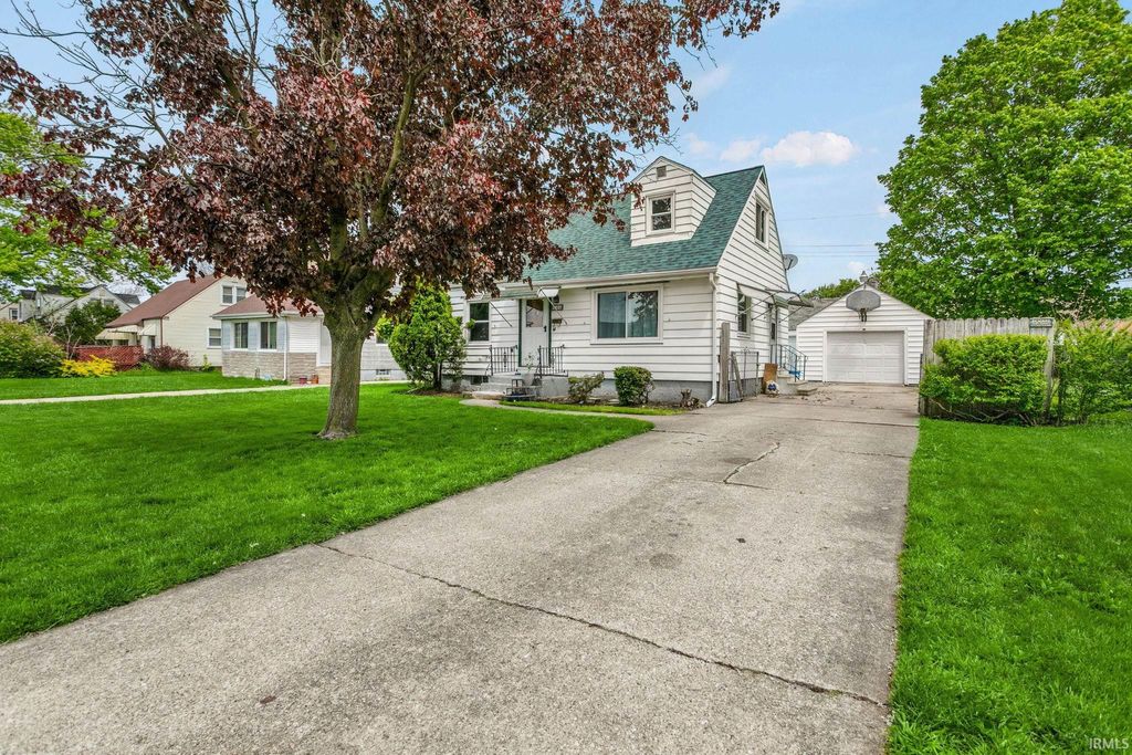 Photo of 134 Village Way, South Bend, IN 46619 (MLS # 202616828)