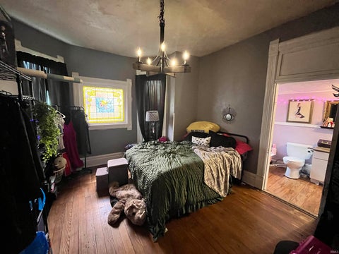 Tiny photo for 1318 E Broadway, Logansport, IN 46947 (MLS # 202628667)