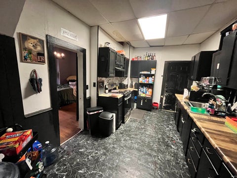 Tiny photo for 1318 E Broadway, Logansport, IN 46947 (MLS # 202628667)