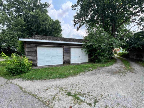 Tiny photo for 1318 E Broadway, Logansport, IN 46947 (MLS # 202628667)