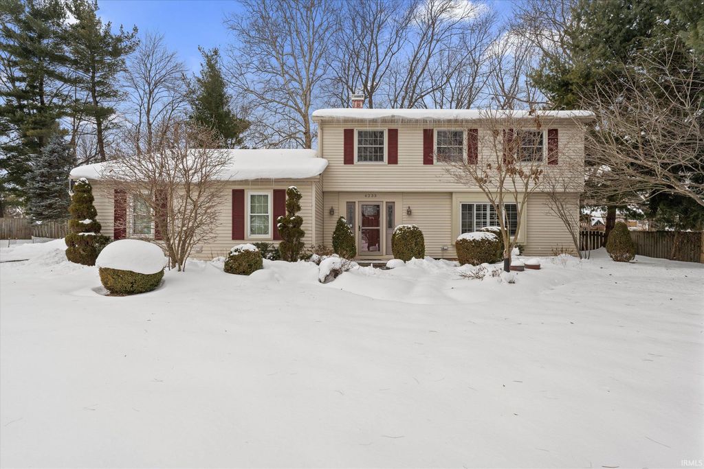 Photo of 6233 Regent Court, South Bend, IN 46614 (MLS # 202604011)