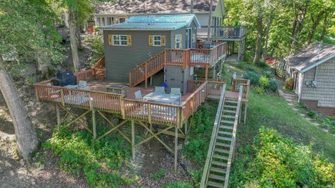 Tiny photo for 11791 W Pirates Roost Road, Monticello, IN 47960 (MLS # 202537243)