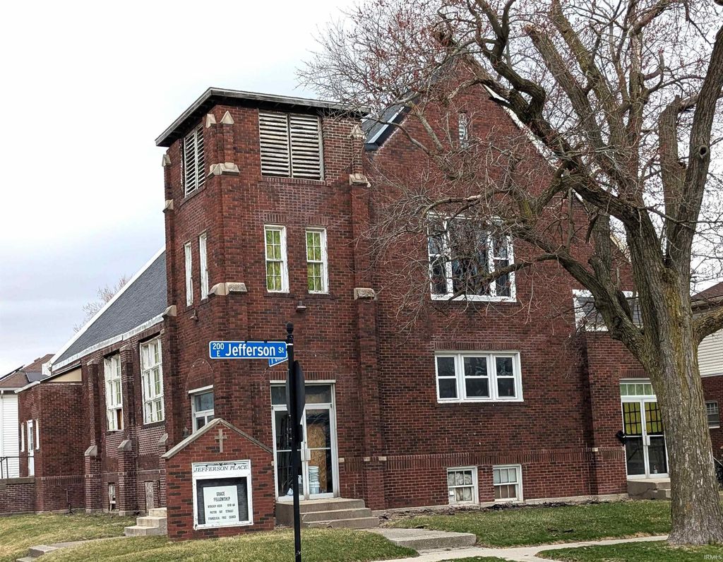 Photo for 200 E Jefferson Street, Kokomo, IN 46901 (MLS # 202509117)