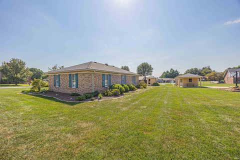 Tiny photo for 322 E 24th Street, Ferdinand, IN 47532 (MLS # 202635229)