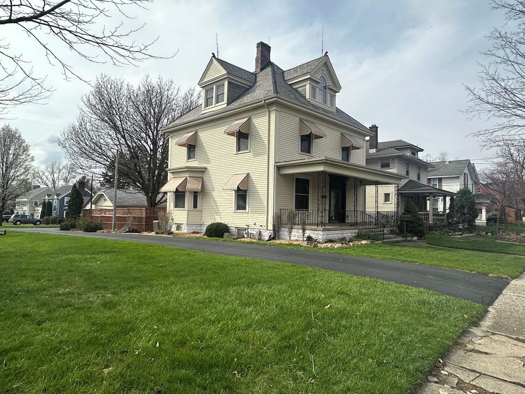 Photo of 3824 Beaver Avenue, Fort Wayne, IN 46807 (MLS # 202611482)