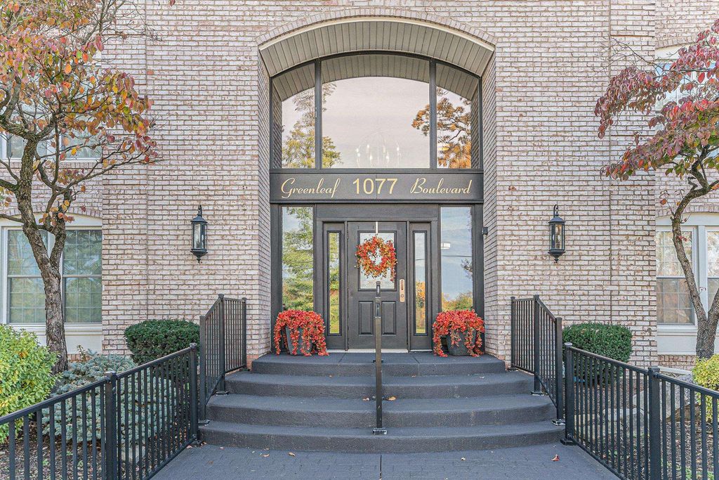 Photo of 1077 Greenleaf Boulevard #107, Elkhart, IN 46514 (MLS # 202602697)