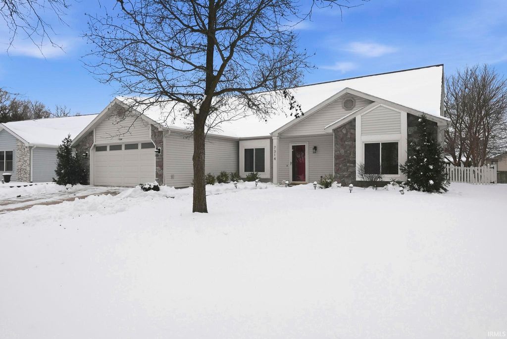 Photo of 7314 Wood Meadows Lane, Fort Wayne, IN 46835 (MLS # 202603031)