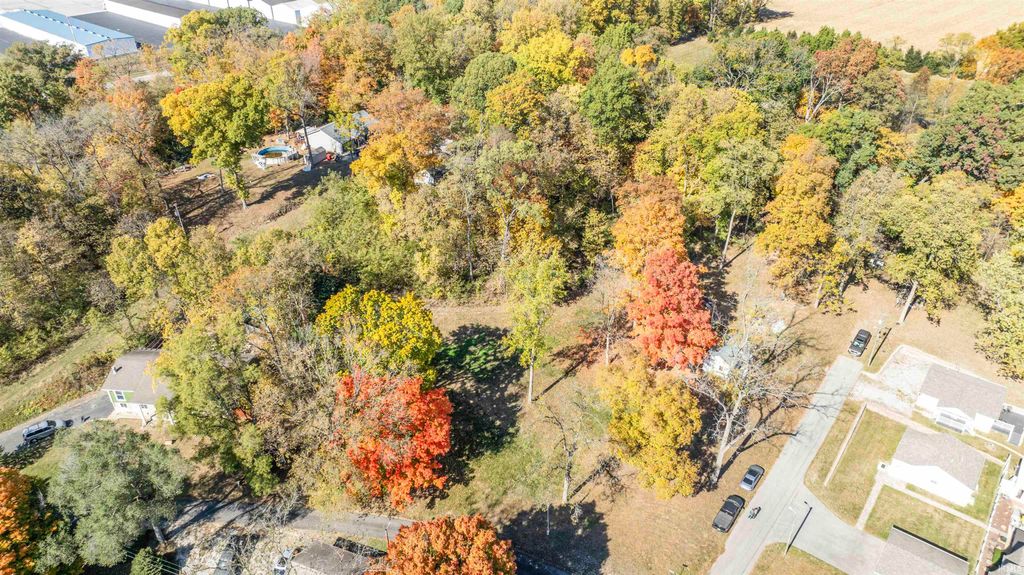 Photo of 2222 S RUNWAY Court, Monticello, IN 47960 (MLS # 202611349)