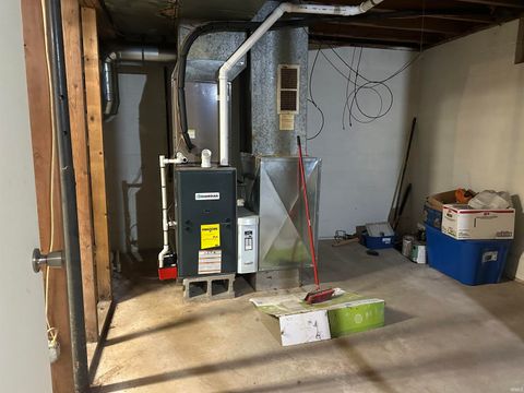 Tiny photo for 5600 Lone Star Court, Kokomo, IN 46901 (MLS # 202614512)