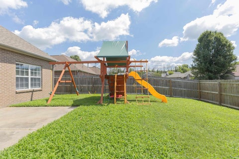 Tiny photo for 5961 Bryanna Court, Newburgh, IN 47630 (MLS # 202634194)