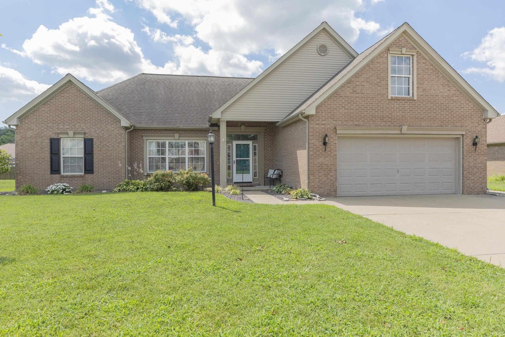 Photo of 5961 Bryanna Court, Newburgh, IN 47630 (MLS # 202634194)