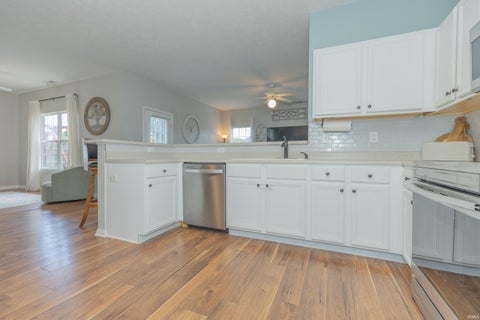 Tiny photo for 5961 Bryanna Court, Newburgh, IN 47630 (MLS # 202634194)