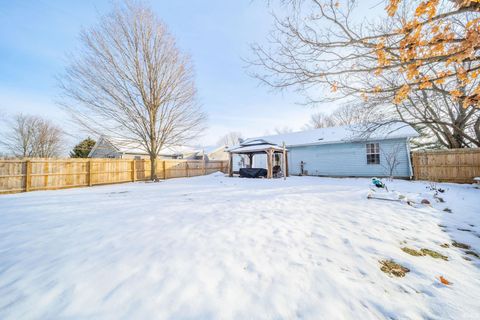 Tiny photo for 9620 W Delphi Pike, Converse, IN 46919 (MLS # 202603915)