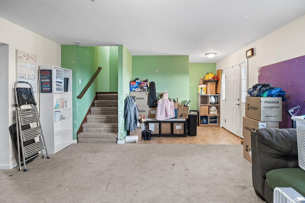 Photo of 4920 S County Rd 500 W, Frankfort, IN 46041 (MLS # 202605272)