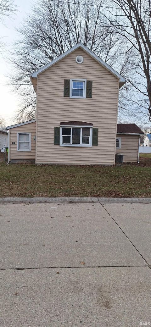 Photo of 954 jackson Street, Huntington, IN 46750 (MLS # 202549721)