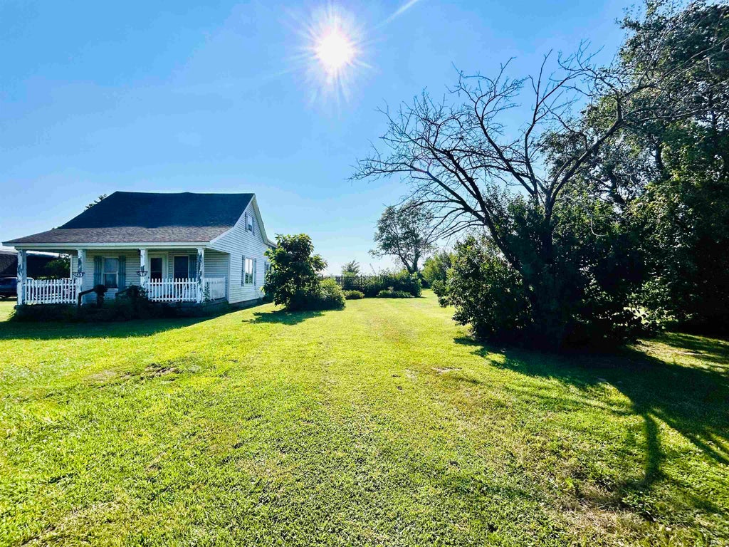 Photo of 4855 N 700, Marion, IN 46952 (MLS # 202628644)