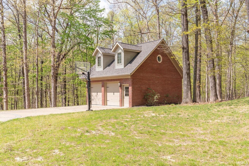 Photo of 4400 S Inverness Crest, Bloomington, IN 47401 (MLS # 202604511)