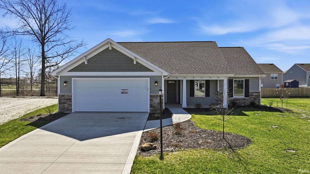 Photo of 11156 Oaklynn Reserve Boulevard, Fort Wayne, IN 46835 (MLS # 202607767)