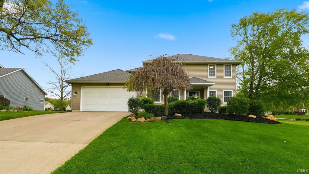Photo of 1370 E Legacy Lane, Winona Lake, IN 46590 (MLS # 202617133)