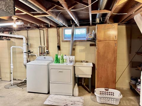 Tiny photo for 1214 Rochester Boulevard, Rochester, IN 46975 (MLS # 202617084)