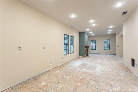 Tiny photo for 124 S 7th Street, Lafayette, IN 47901 (MLS # 202543486)