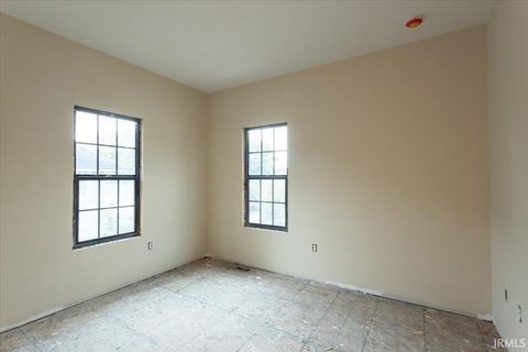 Tiny photo for 124 S 7th Street, Lafayette, IN 47901 (MLS # 202543486)