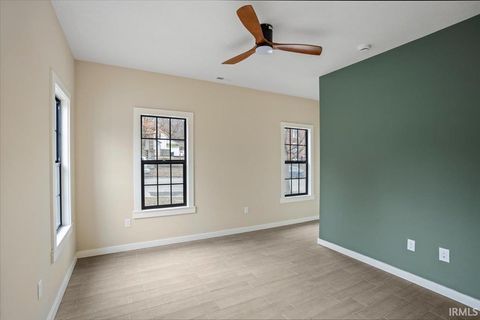 Tiny photo for 124 S 7th Street, Lafayette, IN 47901 (MLS # 202543486)