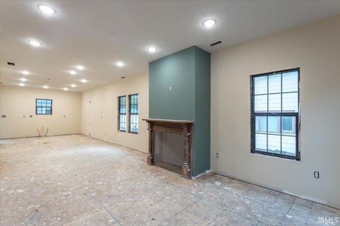 Tiny photo for 124 S 7th Street, Lafayette, IN 47901 (MLS # 202543486)
