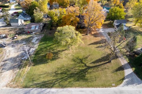 Tiny photo for 2514 E Eldridge Street, Star City, IN 46985 (MLS # 202545139)
