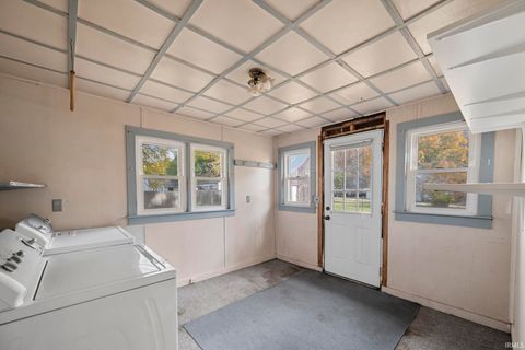 Tiny photo for 2514 E Eldridge Street, Star City, IN 46985 (MLS # 202545139)