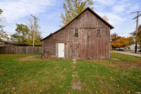 Tiny photo for 2514 E Eldridge Street, Star City, IN 46985 (MLS # 202545139)