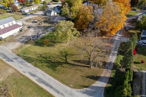 Tiny photo for 2514 E Eldridge Street, Star City, IN 46985 (MLS # 202545139)