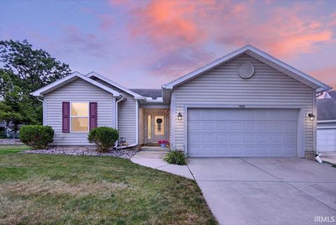 Photo of 1409 Cincinnati Drive, Lafayette, IN 47904 (MLS # 202628056)