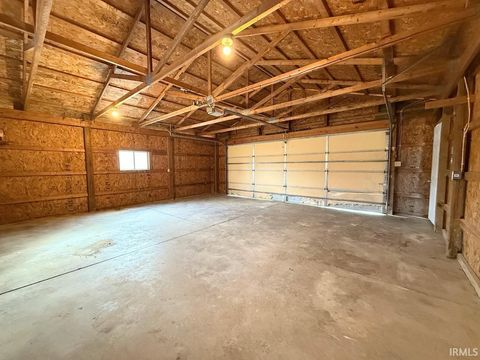 Tiny photo for 4700 Pottawatomie Road, Logansport, IN 46947 (MLS # 202549334)