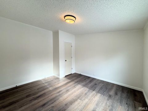 Tiny photo for 4700 Pottawatomie Road, Logansport, IN 46947 (MLS # 202549334)