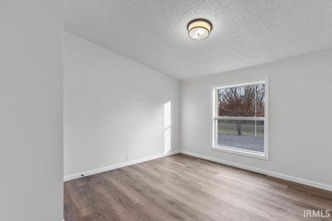 Tiny photo for 4700 Pottawatomie Road, Logansport, IN 46947 (MLS # 202549334)