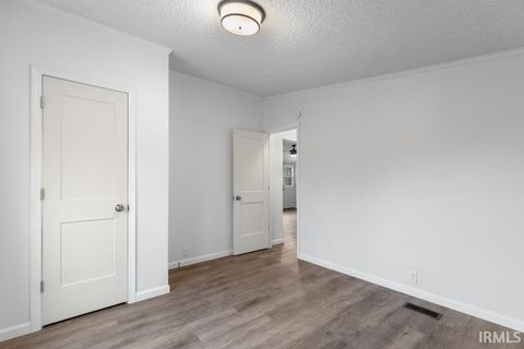 Tiny photo for 4700 Pottawatomie Road, Logansport, IN 46947 (MLS # 202549334)