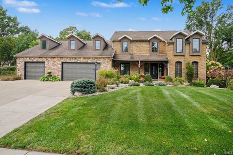 Photo of 3803 Bent Oak Trail, Elkhart, IN 46517 (MLS # 202640805)