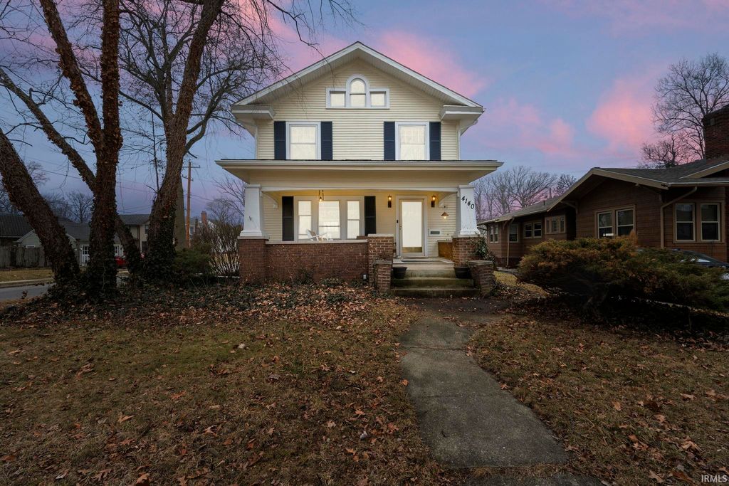 Photo of 4140 Indiana Avenue, Fort Wayne, IN 46807 (MLS # 202606517)
