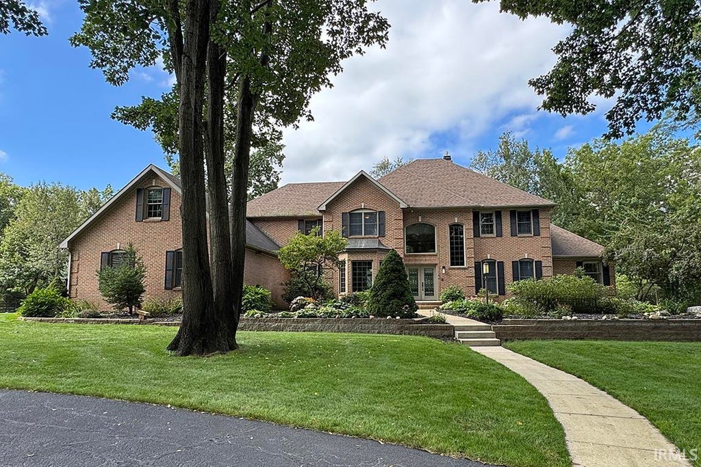 Photo of 55015 Colonial Ridge Drive, Bristol, IN 46507 (MLS # 202639481)