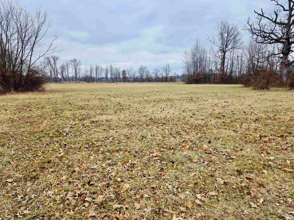 Photo of 2731 Malibu Drive, Evansville, IN 47725 (MLS # 202548043)